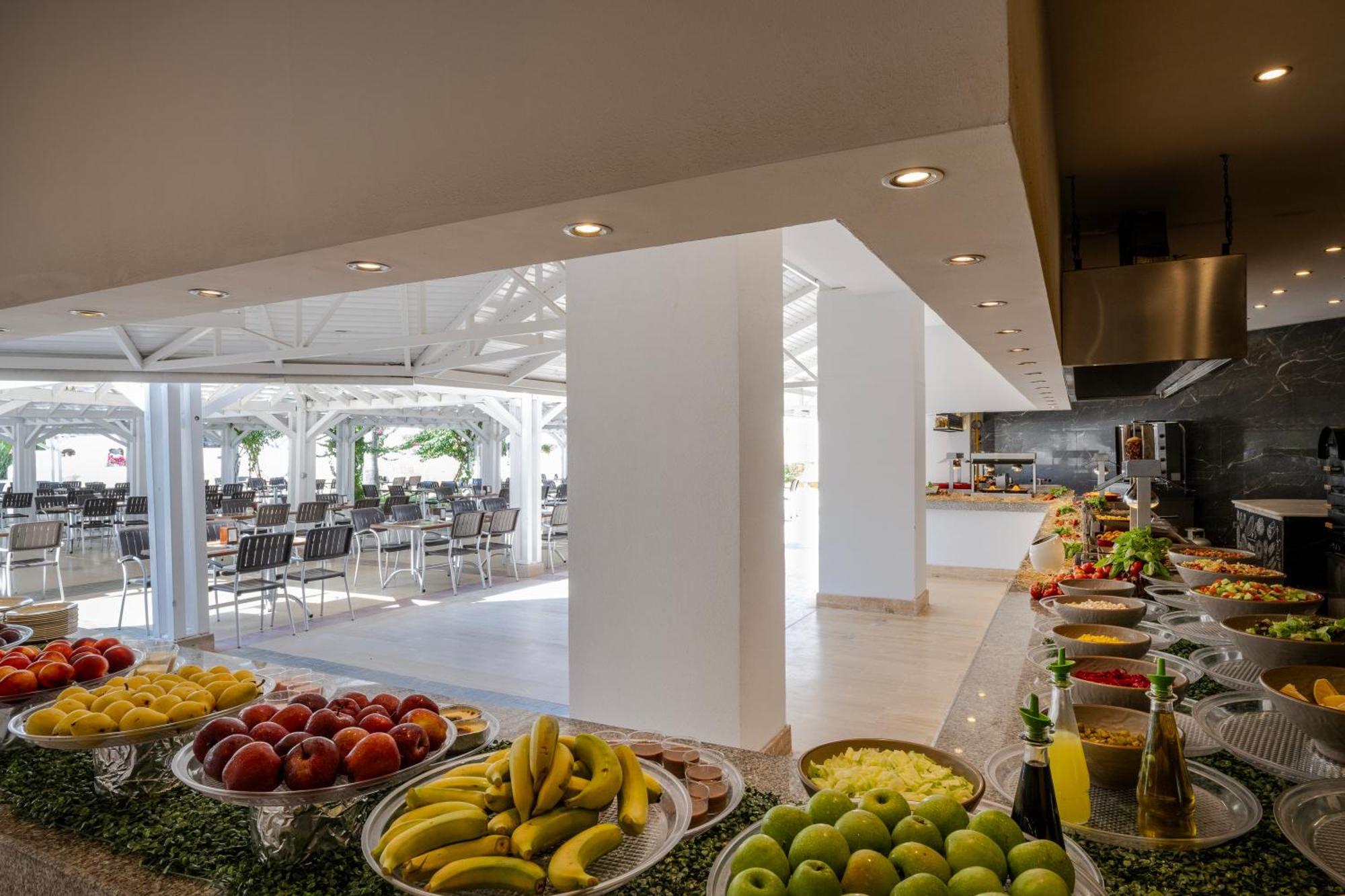 Adora Hotel & Resort Belek Eksteriør billede