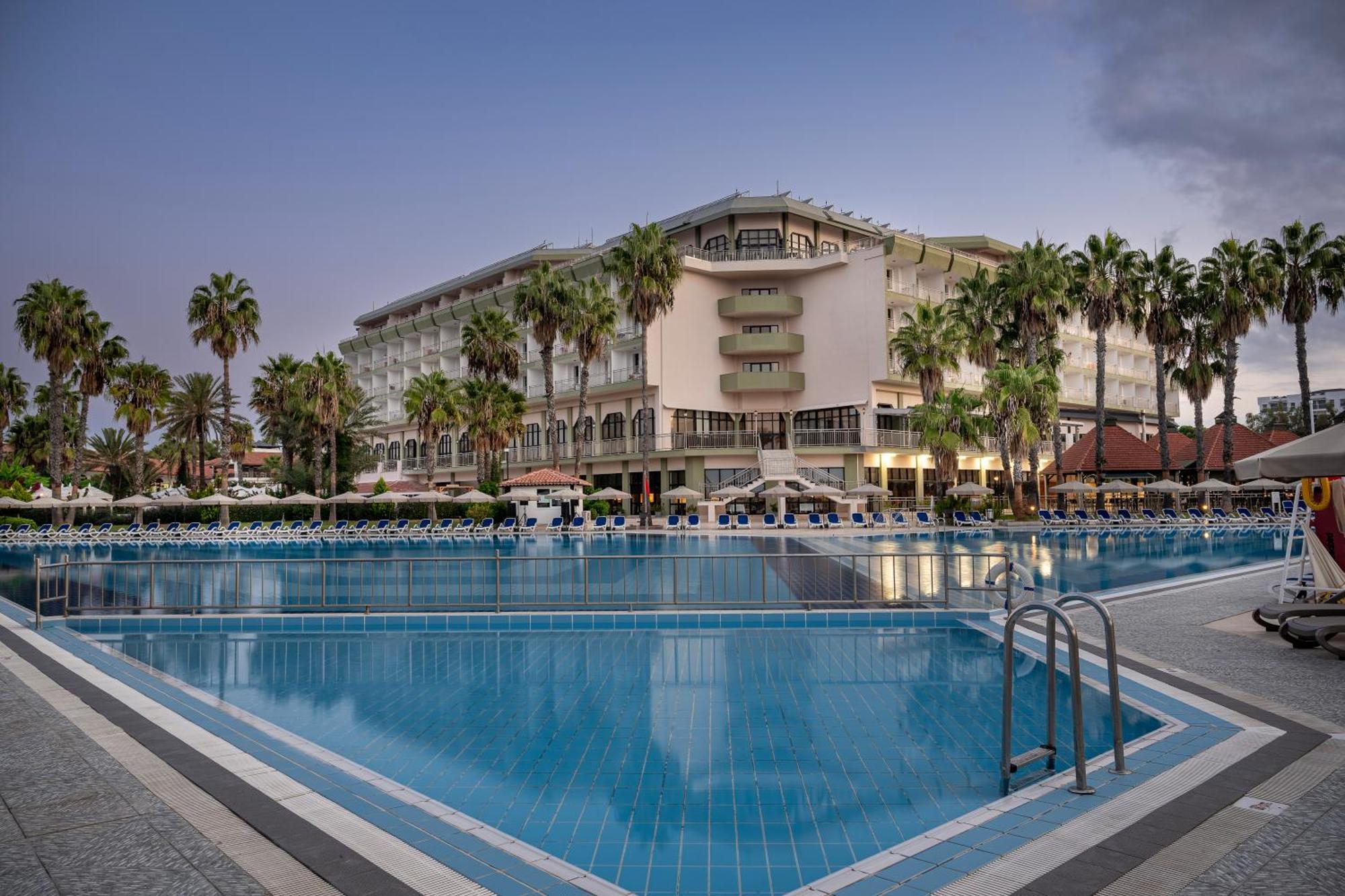 Adora Hotel & Resort Belek Eksteriør billede