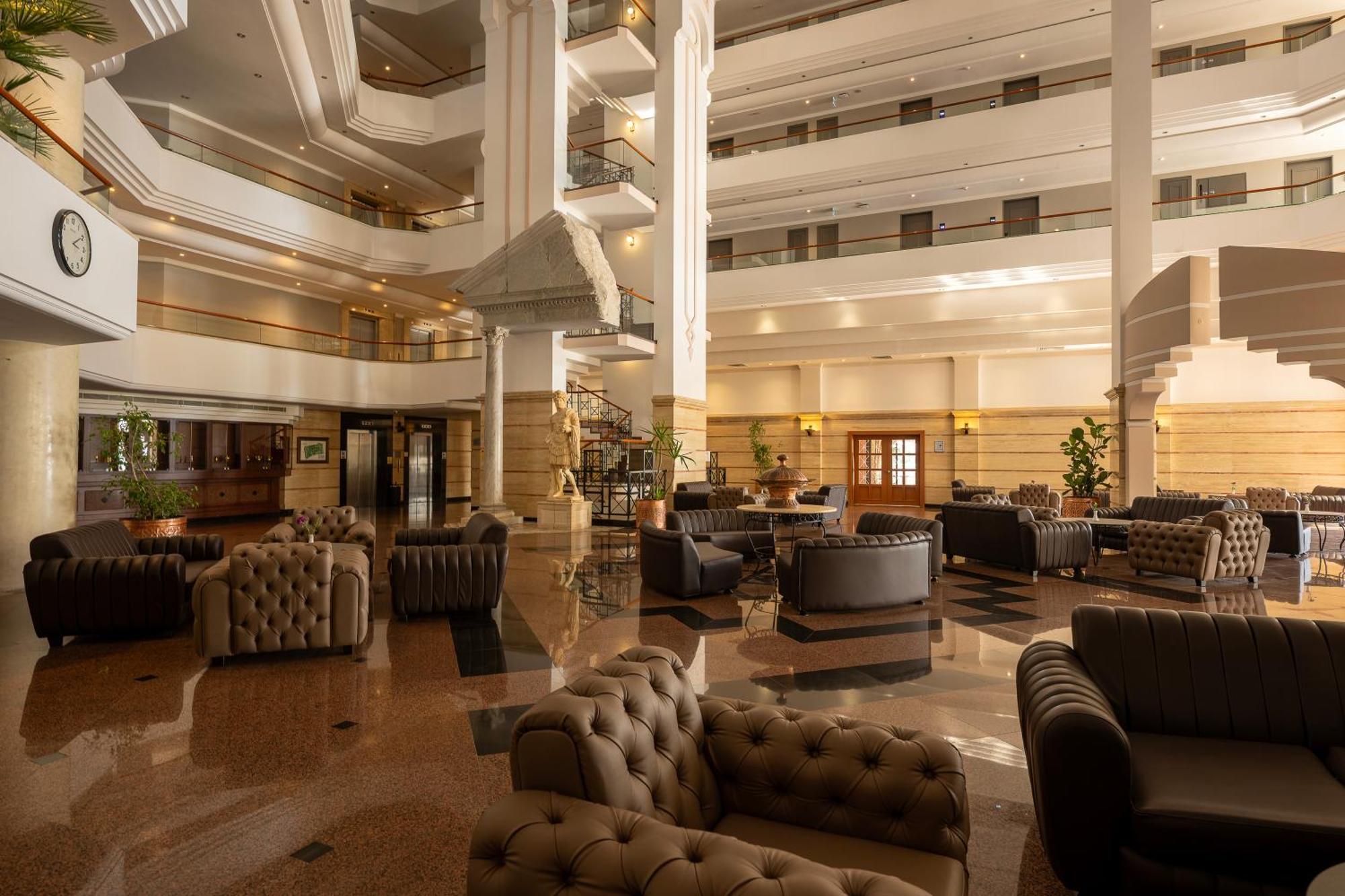Adora Hotel & Resort Belek Eksteriør billede